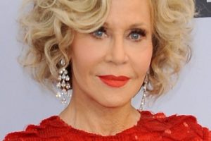 Jane Fonda – Medium Length Curly Hairstyle – 25th Annual Screen Actors Guild Awards