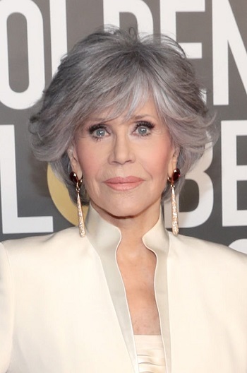 Jane Fonda Hairstyles & Haircuts ***** 35 Iconic Styles - Now & Then ~  Sophisticated Allure