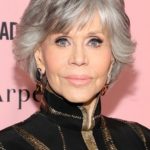 Jane Fonda's Medium Length Layered Hairstyle - 20211016