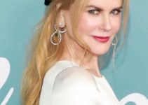 Nicole Kidman – Adorable Half Up Half Down Bow Hairstyle – “Being The Ricardos” New York City Premiere