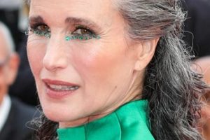 Andie MacDowell – Long Gray Curly Hairstyle – 75th Annual Cannes Film Festival