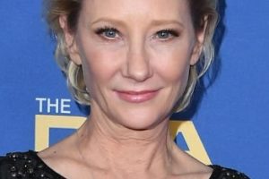 Anne Heche’s Short Shag/Mullet Hairstyle – 74th Annual Directors Guild Of America Awards