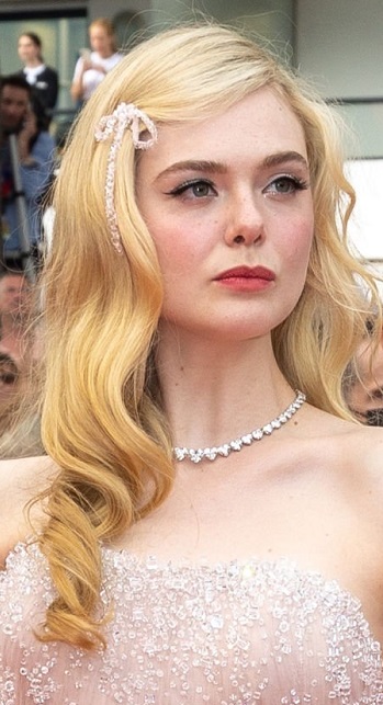 Elle Fanning's Long Curled Hairstyle - 20220518