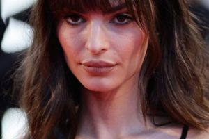 Emily Ratajkowski – Long Curled Hairstyle/Straight Across Bangs – 75th Annual Cannes Film Festival