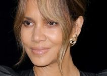 Halle Berry – Simple Updo 2022 – “Moonfall” Premiere