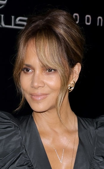 Halle Berry's Simple Updo - 20220131