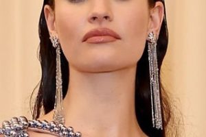 Lily James – Long Slicked Back Hairstyle – 2022 Met Gala