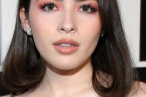Melissa Collazo’s Shoulder Length Straight Hairstyle – Vanity Fair and Lancôme Celebrate the Future of Hollywood