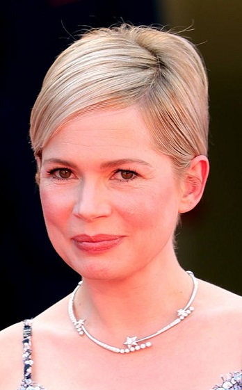 Michelle Williams' Traditional Pixie Cut - 20220527