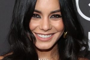 Vanessa Hudgens – Long Curled Hairstyle – Weedmaps Museum of Weed Exclusive Preview Celebration