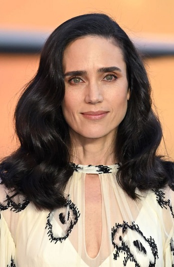 Jennifer Connelly's Long Curled Hairstyle - 20220519