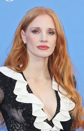 Jessica Chastain's Long Curled Hairstyle - [Hairstylist: Christian Wood] - 20220620