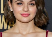 Joey King – Simple Medium Length Curled Hairstyle – 2019 HFPA and THR Golden Globe Ambassador Party