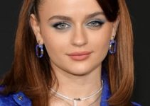 Joey King – Romantic Half Up Half Down Hairstyle Popular with Fans – 2022 “Moonfall” Los Angeles Premiere