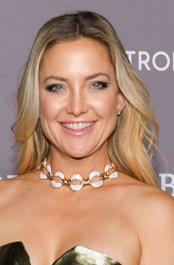 Kate Hudson's Long Curled Hairstyle - [Hairstylist: Nikki Lee] - 20191109