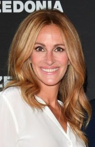 Julia Roberts' Long Curled Hairstyle - [Hairstylist: Serge Normant] - 20170905