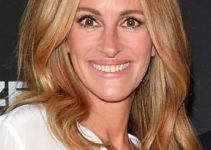 Julia Roberts – Long Curled Hairstyle – Calzedonia Legs Show