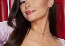 Ariana Grande – Sleek Long Straight Hairstyle – NBC’S “The Voice”