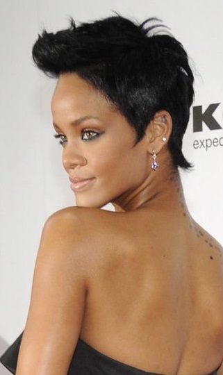 Rihanna's Short Five Point Haircut - [Hairstylist: Ursula Stephen] - 20080905
