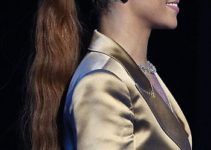 Rihanna – Butt-Grazing Ponytail – BET Awards
