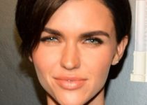 Ruby Rose – Super Short Side Part Bob – Urban Decay: Vice After Dark