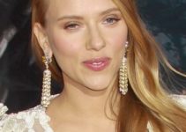 Scarlett Johansson – Long Curled Hairstyle – “Captain America: The Winter Soldier” Los Angeles Premiere
