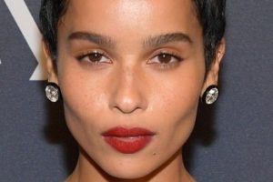 Zoe Kravitz – New Jaw-Dropping Pixie Delights Fans – 77th Annual Golden Globe Awards