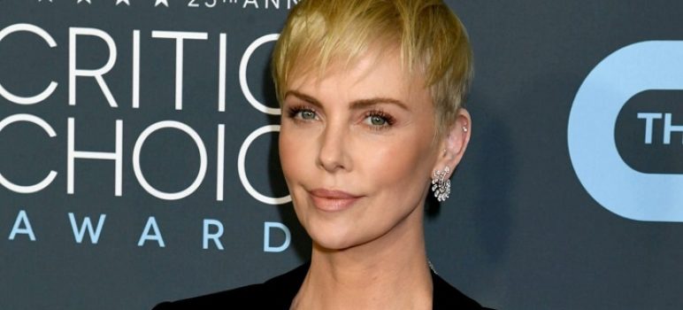 Charlize Theron Hairstyles ***** 26 Trendy Looks – Now & Then