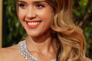Jessica Alba – Glamorous Side Sweeping Hairstyle – 70th Annual Golden Globe Awards