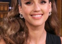 Jessica Alba – Half Up Half Down Hairstyle/Bow – “The Tonight Show Starring Jimmy Fallon” Appearance