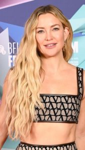Kate Hudson - Super Long Mermaid Waves Hairstyle (2022) - [Hairstylist: Peter Lux] - 20221016