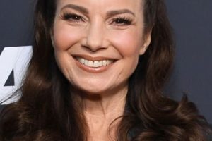 Fran Drescher – Long Curled Hairstyle/Headband – 2022 Outfest Legacy Awards Gala