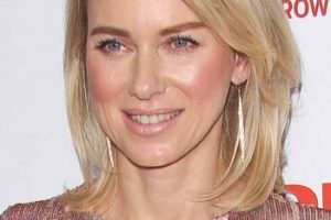 Naomi Watts – Medium Length Curled Hairstyle – 13th Annual AARP’s Movies For Grownups Awards Gala