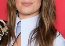 Camila Cabello – Long Soft Waves Hairstyle (2022) – NBC’s “The Voice” Season 22 – Live Finale