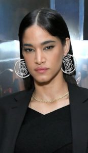 Sofia Boutella - Shoulder Length Straight Hairstyle - [Hairstylist: Andy Lecompte] - 20220218