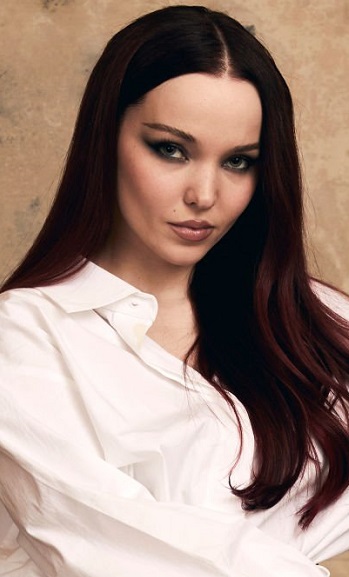 Dove Cameron - New Cherry Red Hair Color (2023) - [Hairstylist: Jacob Rozenberg] - 20230118