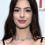 Anne Hathaway - Long Straight Hairstyle - 20230309