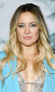 Kate Hudson - Long Curled Hairstyle (2023) - [Hairstylist: Marcus Francis] - 20230202