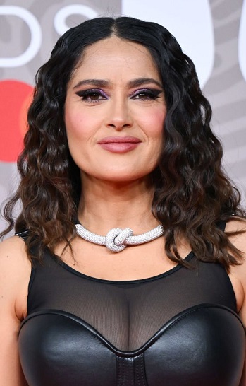Salma Hayek - Long Curled Hairstyle (2023) - [Hairstylist: Miguel Martin Perez] - 20230211