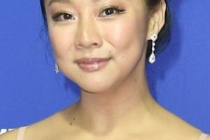 Stephanie Hsu – Braided Updo (2023) – 34th Annual Palm Springs International Film Festival’s Film Awards Gala