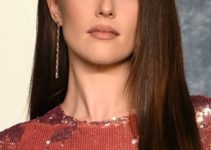 Zoey Deutch – Long Straight Hairstyle (2023) – Vanity Fair Oscar Party