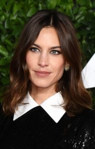 Alexa Chung - Long Curled Hairstyle - [Hairstylist: George Northwood] - 20191202