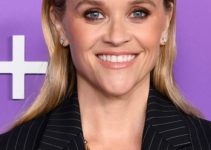 Reese Witherspoon – Long Brushed Back Hairstyle (2023) – Apple TV’s “Truth be Told” Season 3 Premiere
