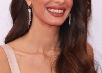 Amal Clooney – Long Curled Hairstyle (2023) – The Prince’s Trust and TK Maxx & Homesense Awards 2023