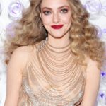 Amanda Seyfried - Super Sexy Long Curly Hairstyle (2023) - [Hairstylist: Renato Campora] - 20230501