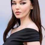 Dove Cameron - Long Straight Hairstyle (2023) - 20230612