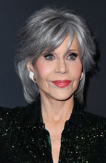Jane Fonda - Gray Short Layered Haircut (2023) - [Hairstylist: Jonathan Hanousek] - 20230429