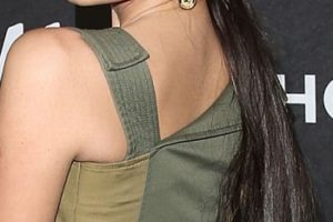 Jenna Ortega – Super Long Low Ponytail – Variety’s Power of Young Hollywood Event