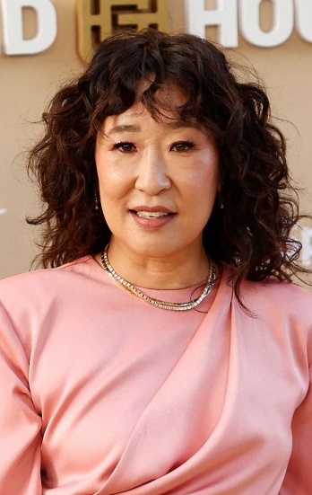 Sandra Oh - Long Curly Hairstyle (2023) - [Hairstylist: Derek Yuen] - 20230506