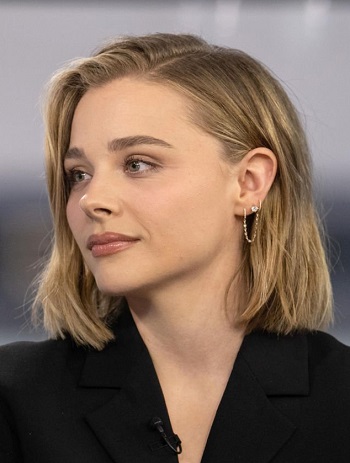 Chloe Grace Moretz - New Chic Shoulder Length Haircut (2023) - [Hairstylist: Gregory Russell] - 20230622